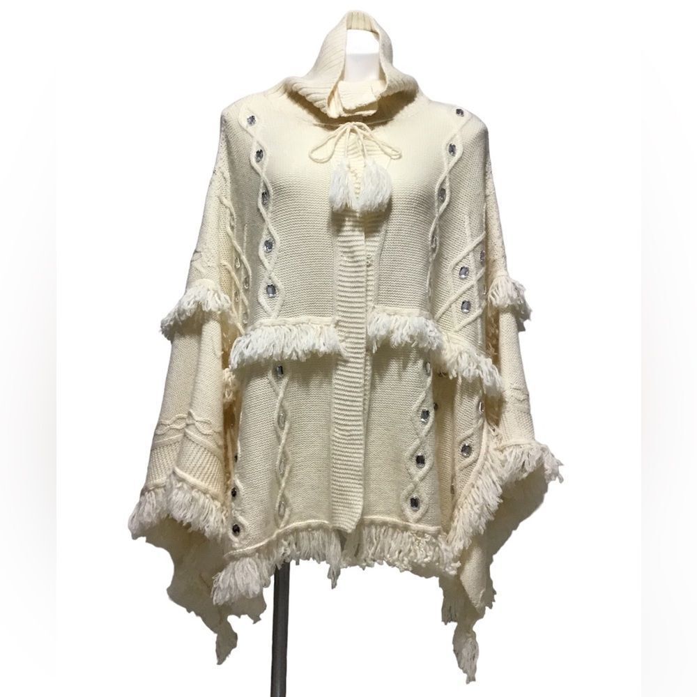 Boston Proper White Shawl Poncho Fringed Sweater Size Small/Medium